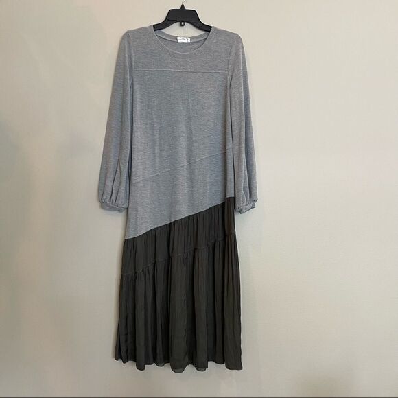 SIMPLE Suzanne Betro Heather Gray Ruffle Asymmetric Midi Dress - Picture 2 of 10
